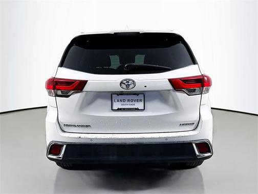 2019 Toyota Highlander Limited Platinum