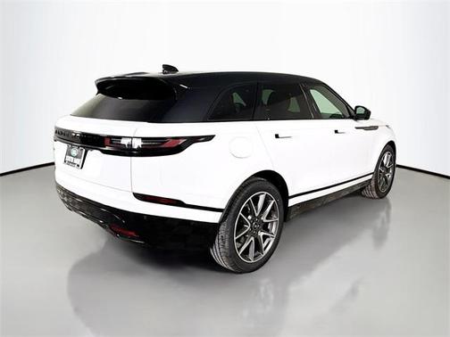 2026 Land Rover Range Rover Velar P250 SE R-Dynamic