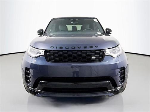 2025 Land Rover Discovery P300 Dynamic SE