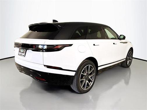 2026 Land Rover Range Rover Velar P250 SE R-Dynamic