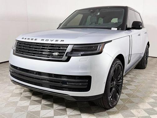 2025 Land Rover Range Rover P400 SE
