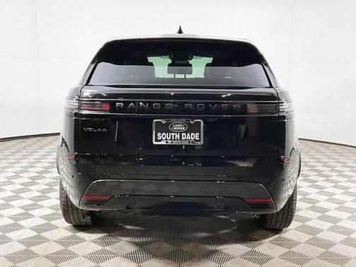 2026 Land Rover Range Rover Velar P250 SE R-Dynamic