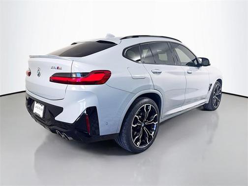 2024 BMW X4 M AWD