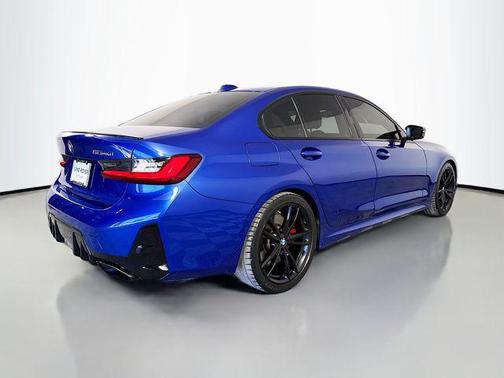 2023 BMW M340 M340i