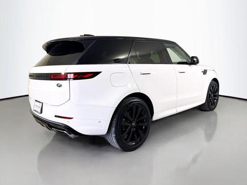 Fuji White 2023 Land Rover Range Rover Sport SE