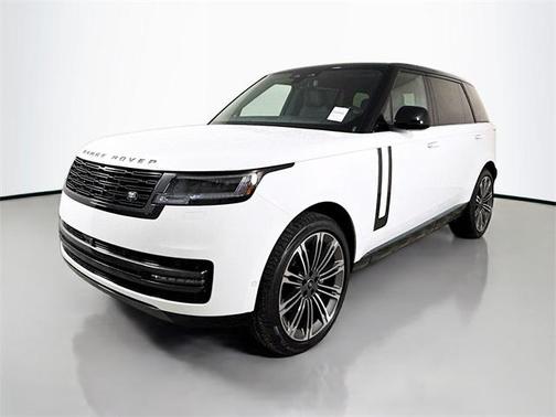2025 Land Rover Range Rover P400 SE 7 Seat