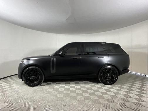 2025 Land Rover Range Rover P530 Autobiography