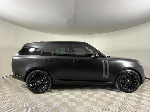 2025 Land Rover Range Rover P530 Autobiography