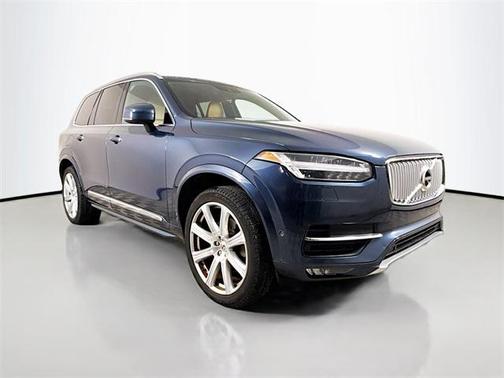 2019 Volvo XC90 T6 Inscription