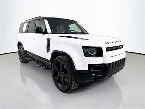 2026 Land Rover Defender V8