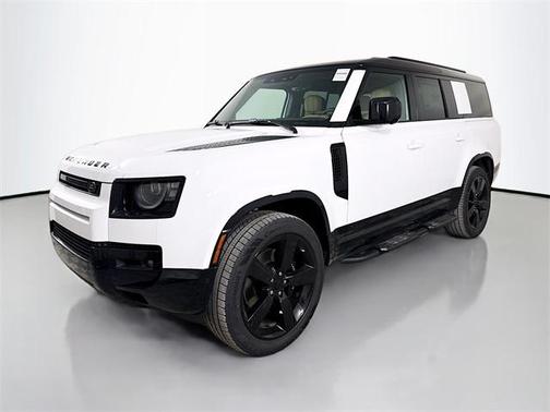 2026 Land Rover Defender V8