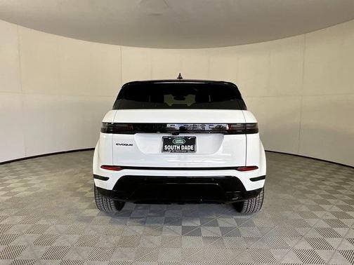 2026 Land Rover Range Rover Evoque Dynamic SE