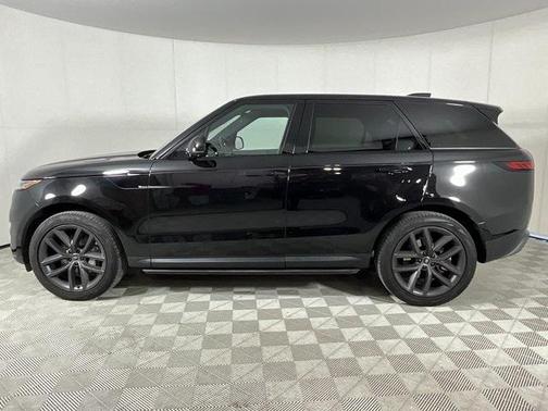 2024 Land Rover Range Rover Sport SE
