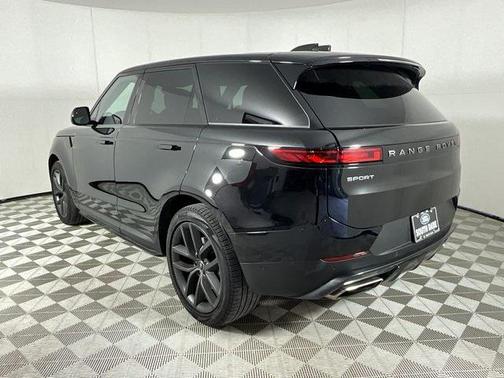 2024 Land Rover Range Rover Sport SE