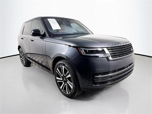 2023 Land Rover Range Rover P530 SE