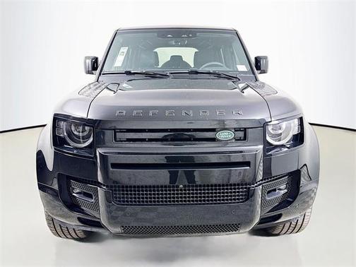 2025 Land Rover Defender 110 P500 X-Dynamic SE