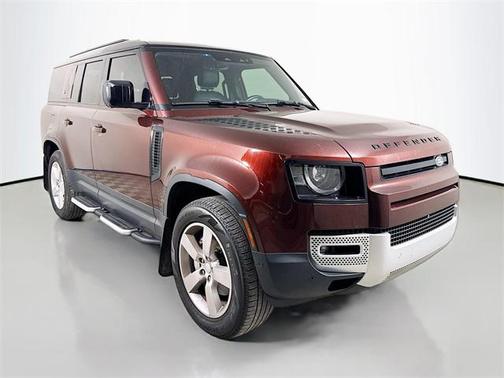 2023 Land Rover Defender 130 SE