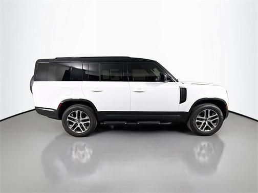 2025 Land Rover Defender 130 P300 S