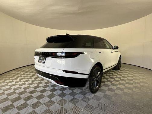 2026 Land Rover Range Rover Velar P250 SE R-Dynamic