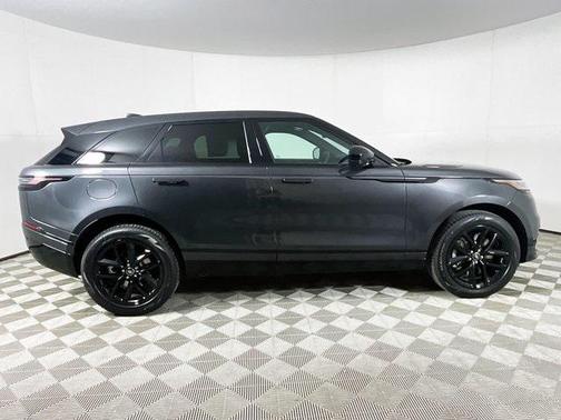 2026 Land Rover Range Rover Velar P250 SE R-Dynamic