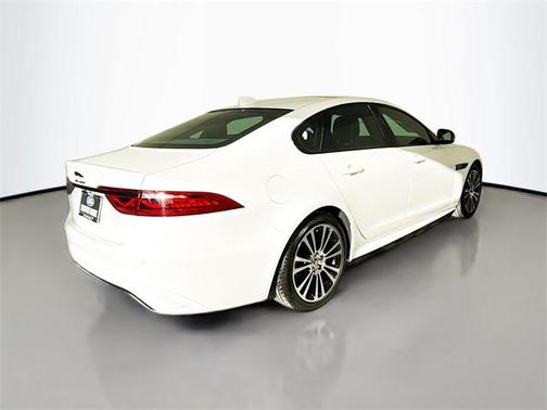 2024 Jaguar XF R-Dynamic SE P250 RWD Automatic