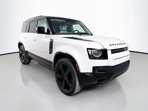 2026 Land Rover Defender P400 X-Dynamic SE