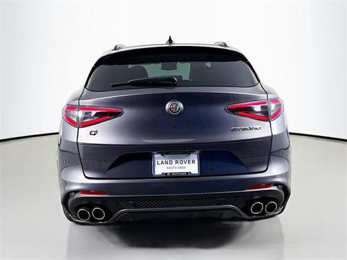 2024 Alfa Romeo Stelvio Quadrifoglio
