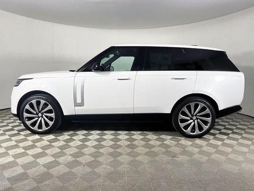 2025 Land Rover Range Rover P530 Autobiography
