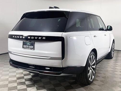 2025 Land Rover Range Rover P530 Autobiography