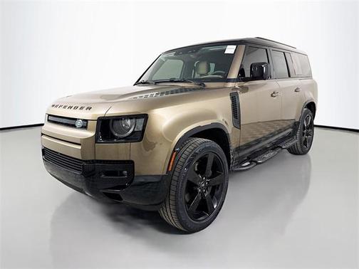 2025 Land Rover Defender 130 P400 X-Dynamic SE