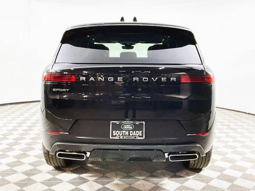 2025 Land Rover Range Rover Sport