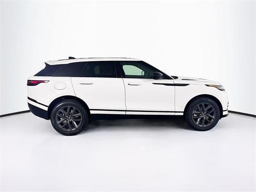 2026 Land Rover Range Rover Velar P250 SE R-Dynamic