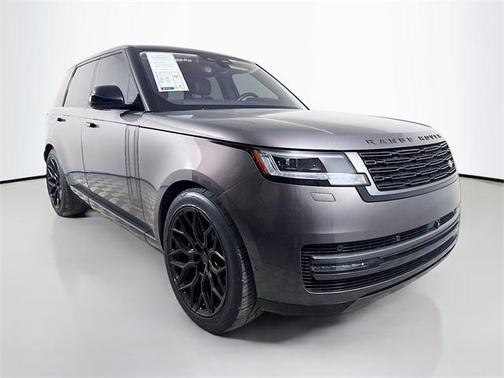 2023 Land Rover Range Rover P530 SE