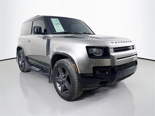 2024 Land Rover Defender 90 P400 X-Dynamic SE