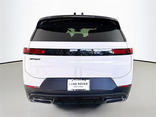 2025 Land Rover Range Rover Sport SE