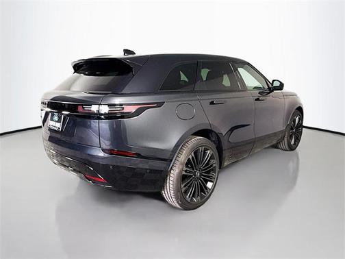 2026 Land Rover Range Rover Velar P400 Dynamic SE