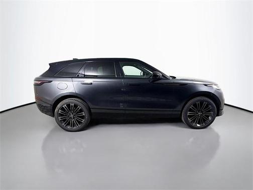 2026 Land Rover Range Rover Velar P400 Dynamic SE