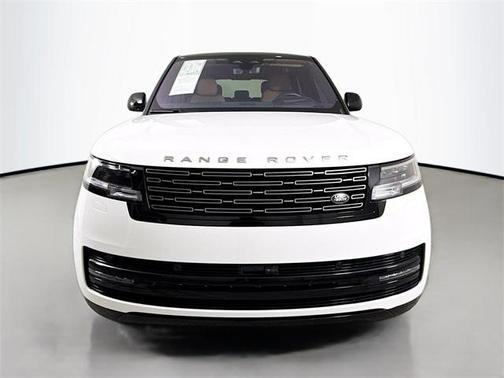 2023 Land Rover Range Rover P400 SE