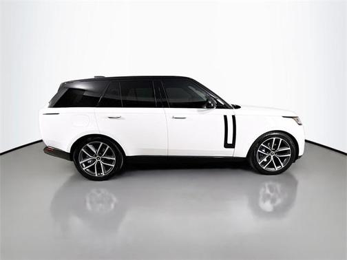 2023 Land Rover Range Rover P400 SE