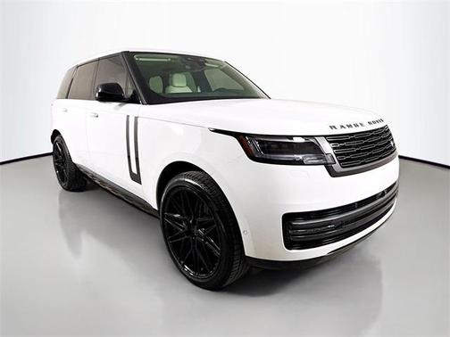 2025 Land Rover Range Rover P400 SE