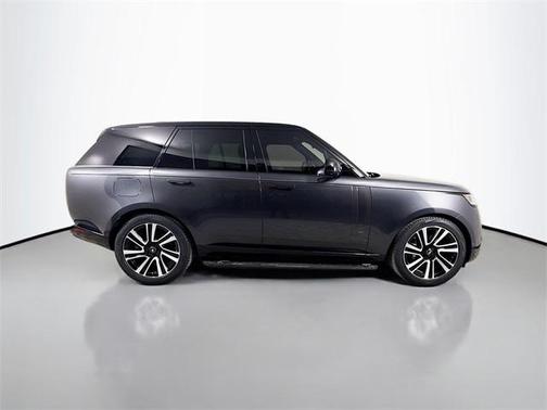 2023 Land Rover Range Rover P400 SE