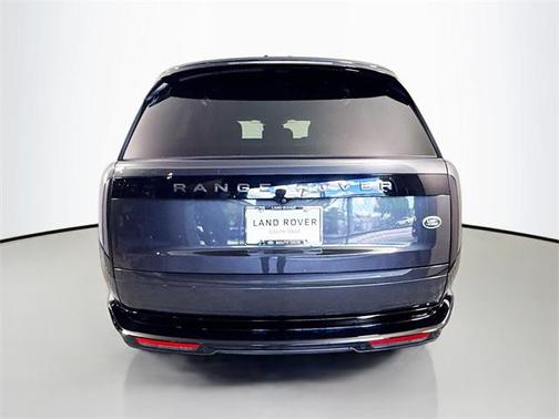 2023 Land Rover Range Rover P400 SE