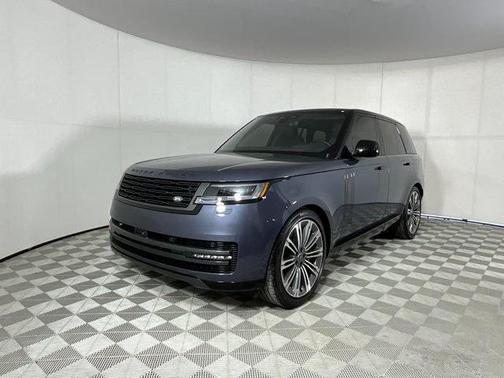 2025 Land Rover Range Rover P530 SE