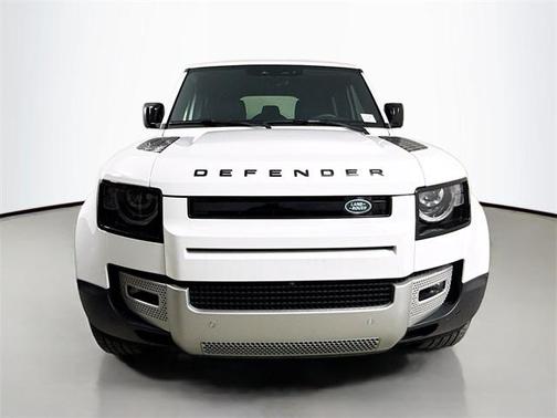 2025 Land Rover Defender 110 P400 S