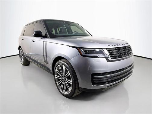 2025 Land Rover Range Rover P400 SE 7 Seat