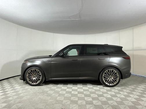 2025 Land Rover Range Rover Sport P635 SV Edition Two
