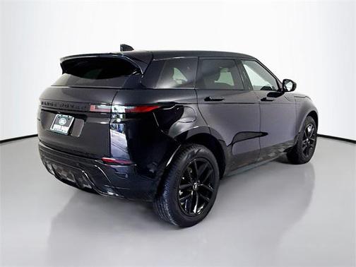 2025 Land Rover Range Rover Evoque Dynamic SE