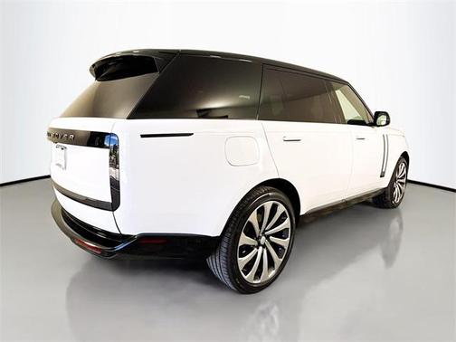 2025 Land Rover Range Rover P530 Autobiography