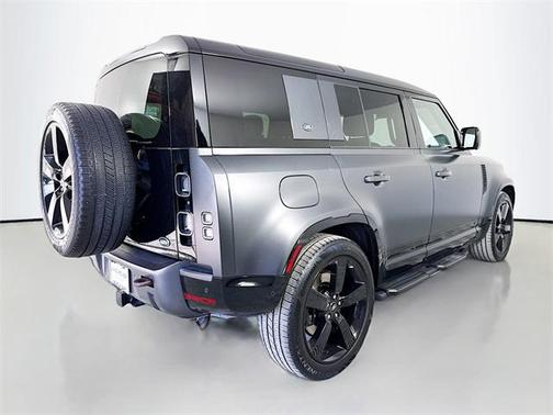 2023 Land Rover Defender 110 Carpathian Edition