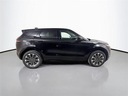 2026 Land Rover Range Rover Evoque Dynamic SE